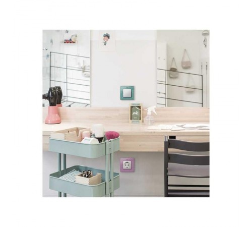 Simon 77 Механизм Выключатель 1 клав, экспресс-монтаж, 10АX, S82, S82N, S88, S82 Detail  7700101-039  Simon