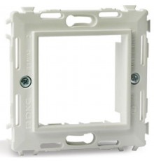 Brava слоновая кость Каркас одноместный без лапок RAL9001 С/У 2 мод  75020SL  DKC