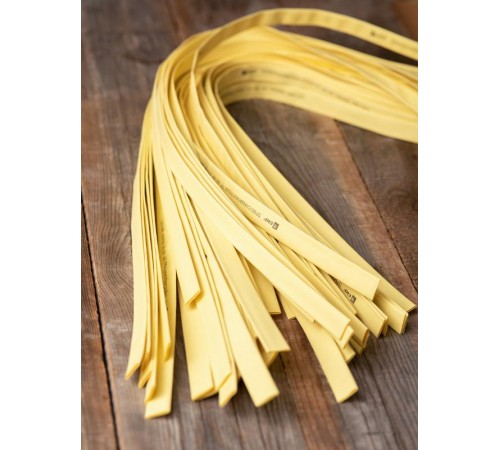 Термоусаживаемая трубка ТУТ нг 12/6 желтая EKF PROxima  tut-12-y-1m  EKF