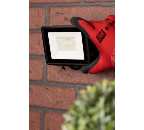 Прожектор светодиодный СДО-3003 30Вт 6500К IP65 EKF Basic  FLL-3003-30-6500  EKF