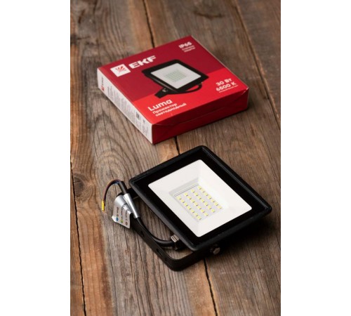 Прожектор светодиодный СДО-3003 30Вт 6500К IP65 EKF Basic  FLL-3003-30-6500  EKF