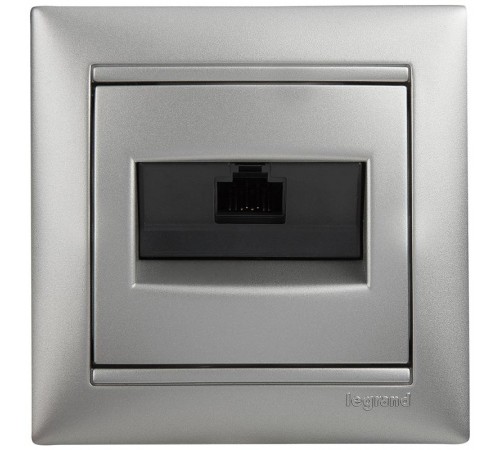 Valena Алюминий Розетка комп(RJ45) 1-ая 6 кат UTP  770246  Legrand