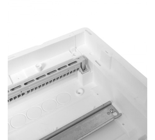 Встраиваемый силовой щит "Nova" 12 модулей с металлической дверью IP41  nv-pb-md-1  EKF