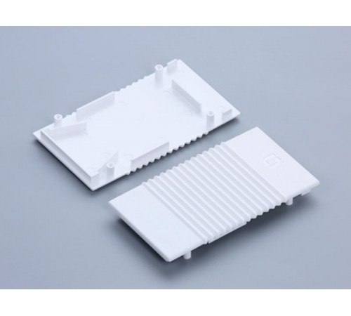 Крышка торцевая для LINER/S LED TH W  2473000010  Световые Технологии