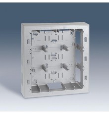 Simon 82 Монтажная коробка для накладного монтажа (под 3-хрядную рамку), 250*193*53мм, S82C, алюминий  82867-33  Simon