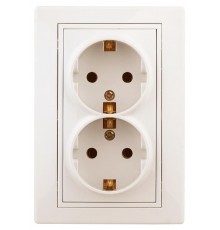 Розетка Intro Plano 1-205-02 с заземлением двойная 2X2P+E Schuko, 16А-250В, IP20, СУ, слоновая кость  Б0053916  Intro