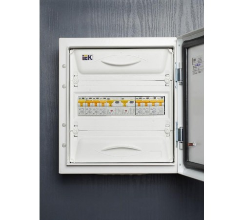 Выключатель автоматический дифференциального тока АВДТ 32 1п+N 40А C 30мА тип A  MAD22-5-040-C-30  IEK