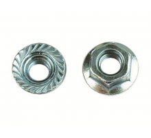 Гайка с насечкой (фланцем) , препятствующей откручиванию М5  CM100500  DKC