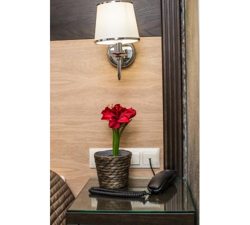 Glossa Белый Рамка 4-ая, горизонтальная  GSL000104  SE