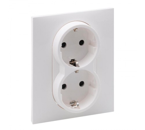 SUNO Силовая розетка двойная 2х2К+З 16А 250В. С защитными шторками. Безвинтовые зажимы Цвет "Белый"  721126  Legrand