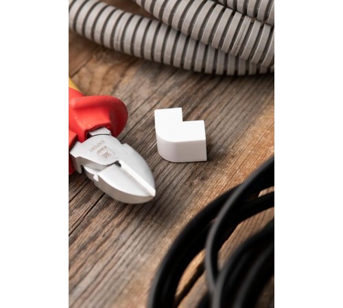 Угол внешний (16х16) (4 шт) Plast EKF PROxima Белыйobw-16-16x4EKF