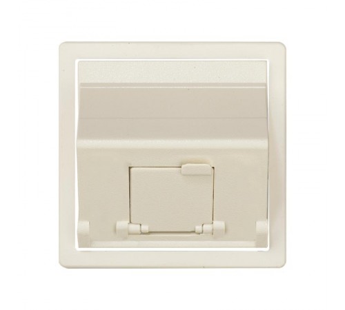 Розетка наклонная для передачи данных со шторкой на 1 разъем RJ45 цвета слоновая кость S82  82578-31  Simon