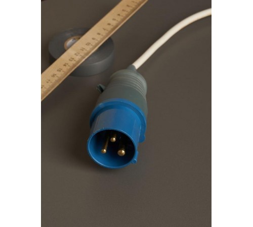 Вилка 013 2Р+РЕ 16А 220В IP44  PSR01-016-3  IEK