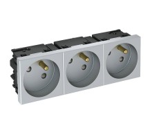 Розетка тройная 33° Modul45connect, франц. стандарт, 250 В, 16A (серебристый) (STD-F3C AL3)  6120702  OBO Bettermann
