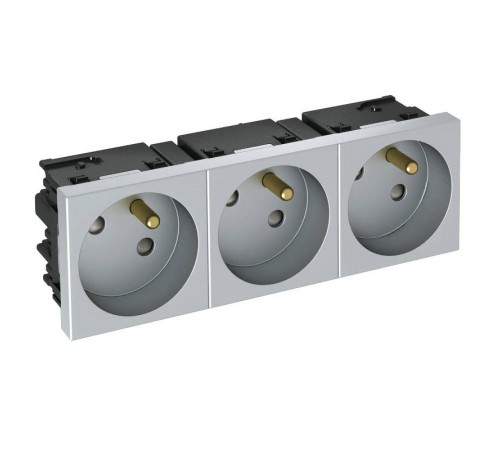Розетка тройная 33° Modul45connect, франц. стандарт, 250 В, 16A (серебристый) (STD-F3C AL3)  6120702  OBO Bettermann