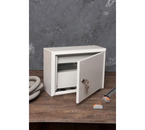 Щит распределительный навесной ЩРН-9 (ВхШхГ) 220х300х120мм IP31 PROxima  mb21-9  EKF