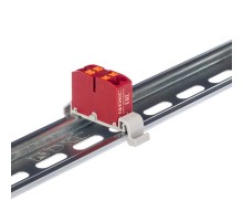 Блок распределительный с гориз. адапт. на рейку шириной 35мм, зажим push-in, 4 точки подкл. 2,5 кв.мм, красный  DTP1-004-04SPUR-H  DKC