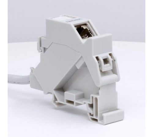 Адаптер на DIN рейку для модулей Keystone (для модулей форм-фактора S19)  RNW1DIN  DKC