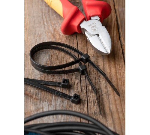 Хомут нейлоновый ЧЕРНЫЙ 4,8х200 (уп./100шт) EKF Simple  plc-cb-4.8x200  EKF