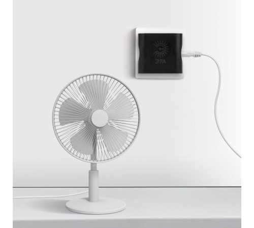 Тройник SP-4-B  4гн, без заземл (чёрный) (10/60/2880) Б0008207  ЭРА