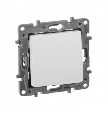 Etika Белый Кнопка автоматическая 6А  672214  Legrand