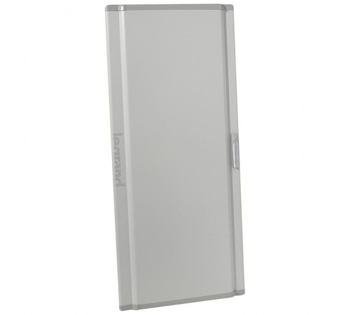 Дверь металлическая выгнутая XL3 800 шириной 660 мм - для щитов Кат. № 0 204 03  021253  Legrand