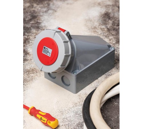 Розетка стационарная наружная 1352 3Р+РЕ+N 63А 380В IP67 EKF PROxima  ps-1352-63-380  EKF