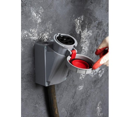 Розетка стационарная наружная 1352 3Р+РЕ+N 63А 380В IP67 EKF PROxima  ps-1352-63-380  EKF