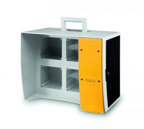 MBOX2 Корпус на 16 модулей и 4 поста с основанием 136х125 мм.  DIS6560024  DKC