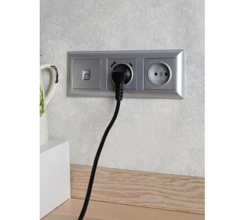 BRITE Розетка с заземлением со шторками 16А с USB A+C 18Вт РЮш11-1-БрА алюминий  BR-R14-16-U22-018-K47  IEK