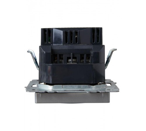 BRITE Розетка с заземлением со шторками 16А с USB A+A 2,1А РЮш10-1-БрА алюминий  BR-R14-16-U21-D21-K47  IEK