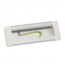 Настольный блок - 8 модулей  054690  Legrand