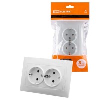 Розетка двойная 2П+З 16А 250В белая "Лама"  SQ1815-0025  TDM