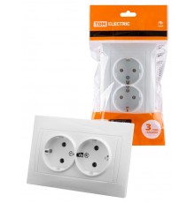 Розетка двойная 2П+З 16А 250В белая "Лама"  SQ1815-0025  TDM