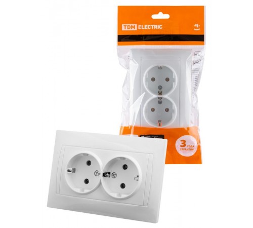 Розетка двойная 2П+З 16А 250В белая "Лама"  SQ1815-0025  TDM