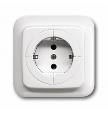 Розетка SCHUKO 16А 250В с механизмом освобождения вилки, серия Reflex SI, цвет альпийский белый  2011-0-3629   2CKA002011A3629  ABB