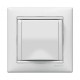 Valena Белый Розетка 1-ая с/з с крышкой защ. шторки IP21  774422  Legrand
