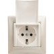Valena Белый Розетка 1-ая с/з с крышкой защ. шторки IP21  774422  Legrand