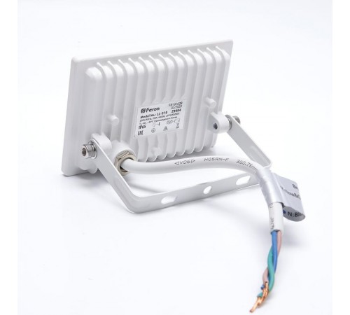 Прожектор светодиодный LL-919 2835 SMD 20W 6400K IP65 AC220V/50Hz, белый 114*121*26 мм  29494  FERON