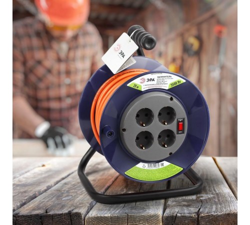 Удлинитель силовой ЭРА RPx-4es-3x1.5-20m на п. катушке c/з 4 гн 20м ПВС 3х1.5  Б0046849  ЭРА