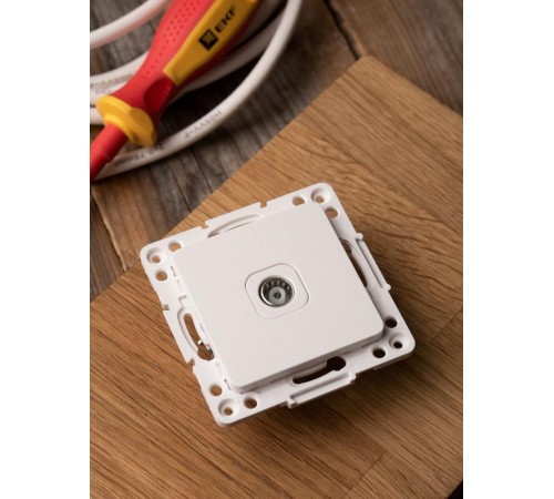 Стокгольм Механизм Розетки TV 1-местной 75Ом 5-862МГц белый PROxima  EYA00-027-10  EKF