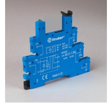 Розетка с винтовыми клеммами (с зажимной клетью) для реле 34 серии; питание 60В АС/DC; в комплекте пластиковая клипса; опции: LED  93010060  Finder