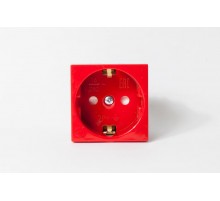 Розетка электрическая 2К+З, с защитными шторками (красный)  200018  SPL