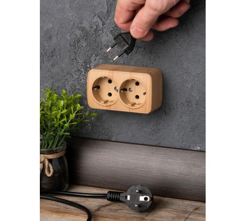 Розетка 2-местная ОП Минск 16А с заземлением светлое дерево EKF  EGR16-128-30  EKF